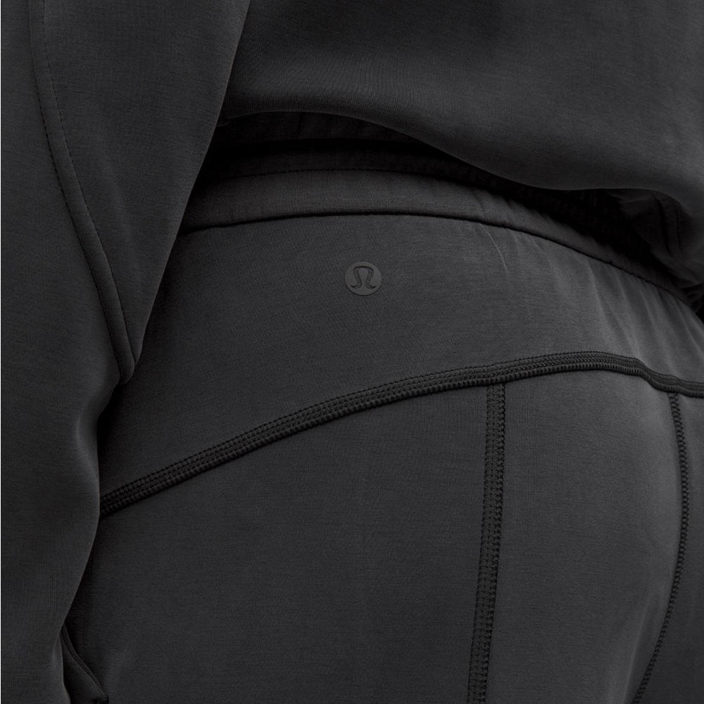 lululemon athletica Softstreme High-Rise Pant in Black - Picture 4 of 7